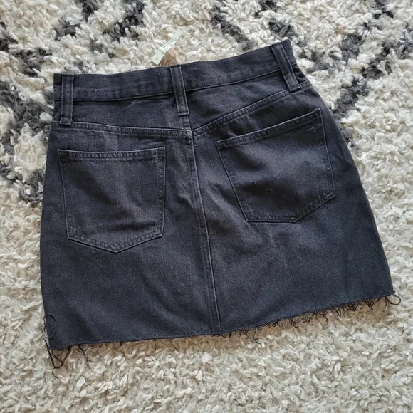 Madewell black Denim jean mini skirt rigid a lin frayed zipper 26 - Picture 2 of 4